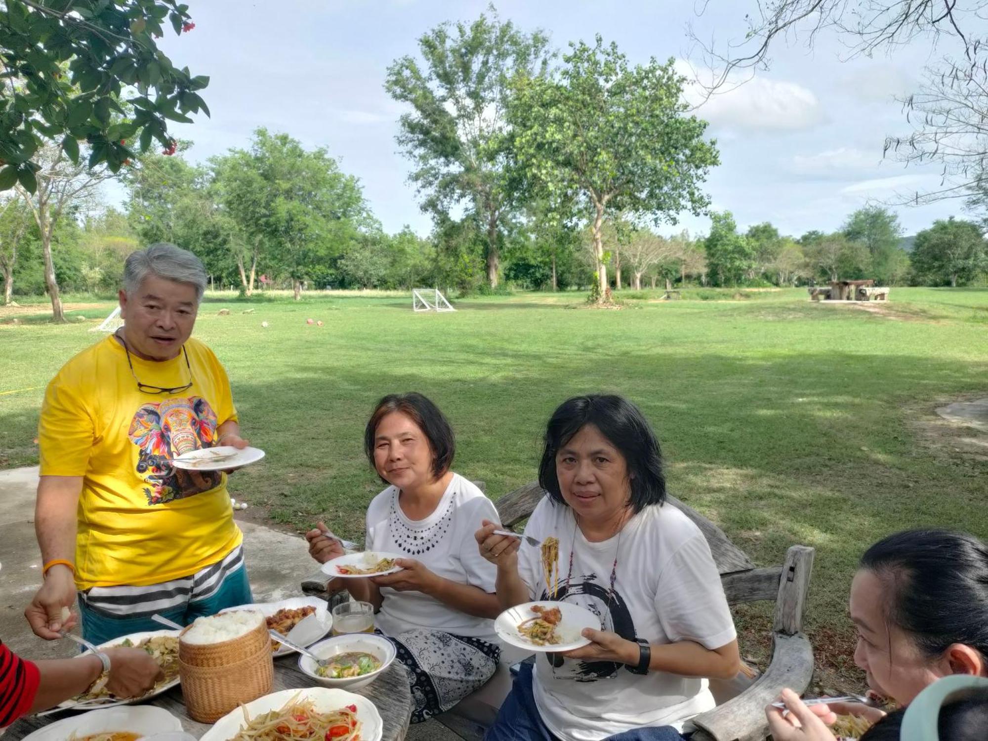 บ้านอิงเมยแคมป์ แก่งกระจาน Ban Phu Bon Dış mekan fotoğraf